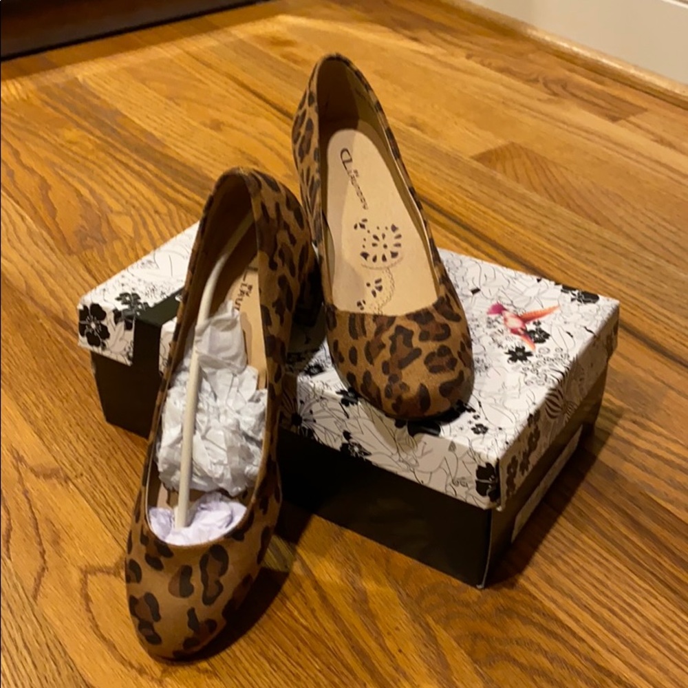 Leopard Print Pumps